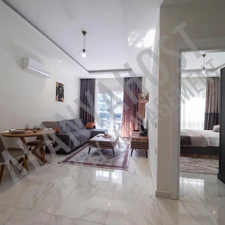 Calypso Luxurious Beachside In D6 Apartment *