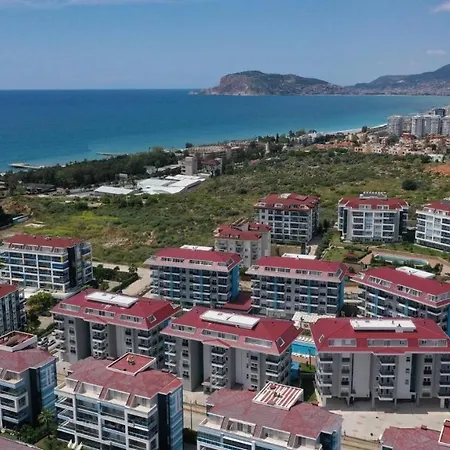 Calypso Luxurious Beachside In D6 Apartment